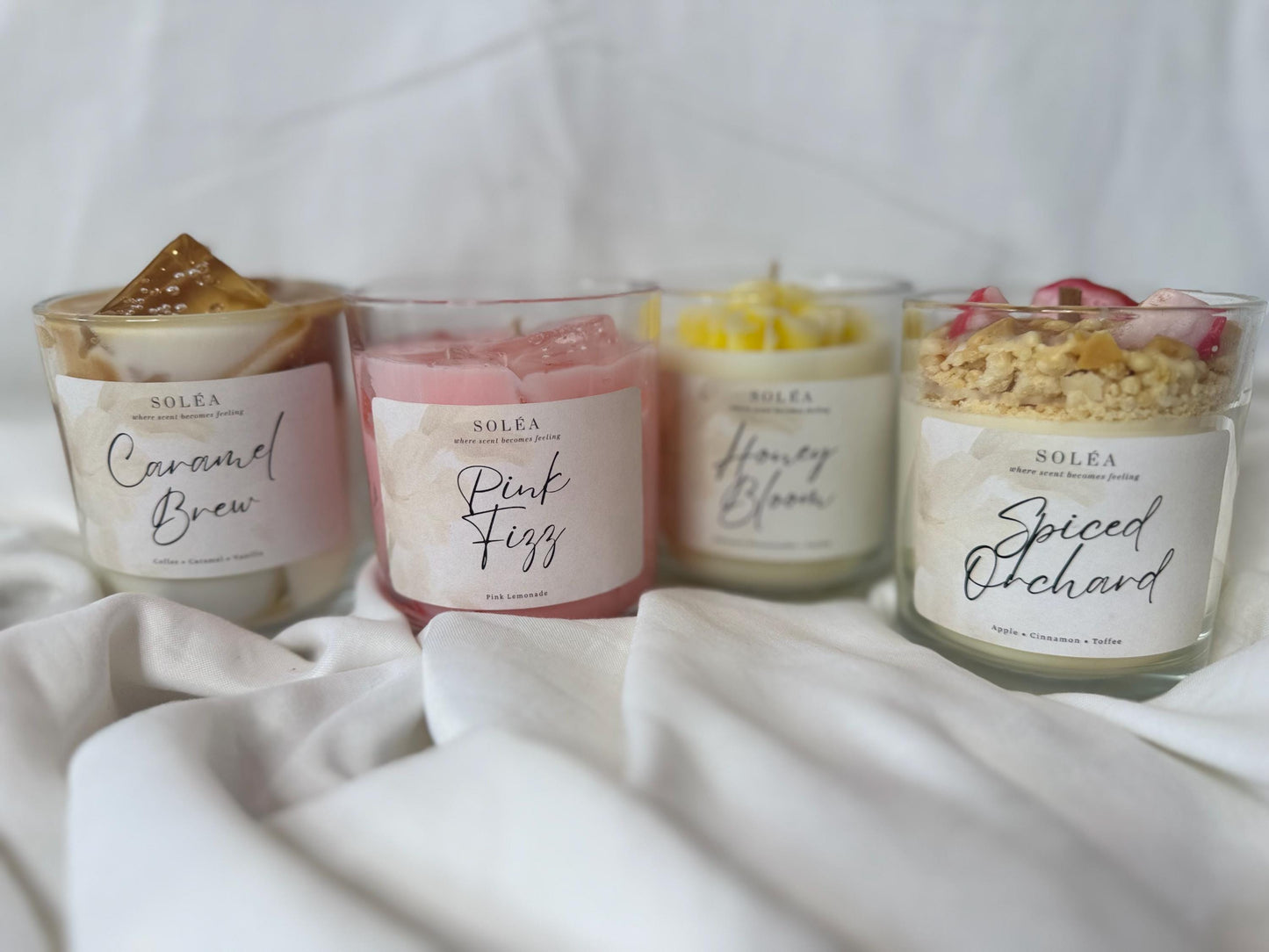 Honey Bloom Candle | Japanese Honeysuckle Vanilla Soy Wax Decor